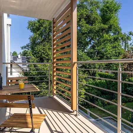 Prestigious With Garden, Garage, And Elegant Kraków