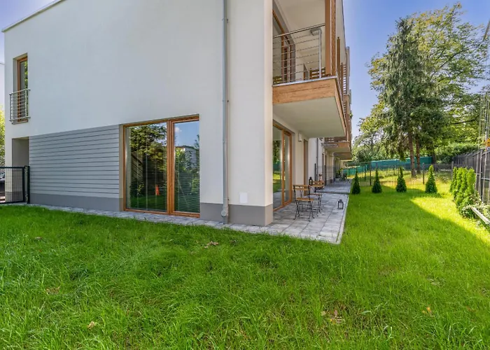 Prestigious With Garden, Garage, And Elegant * קרקוב